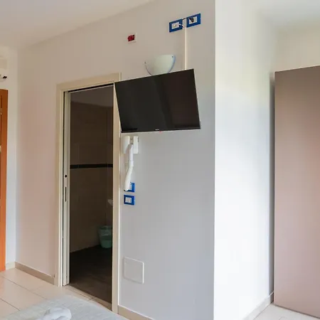 Ulisse * מרינה רומיאה